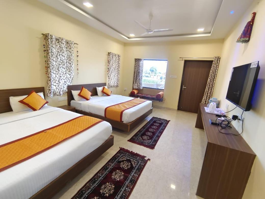 Moonlight Nature Resort & Swimming Pool Jaisalmer Eksteriør billede